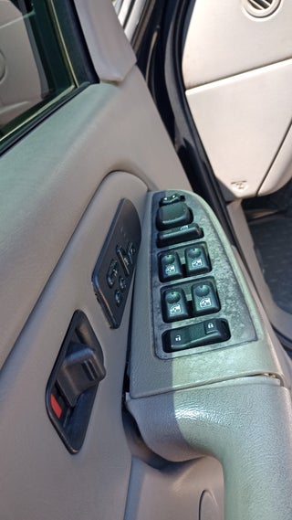 2004 Chevrolet Silverado 2500HD LT - Photo 20