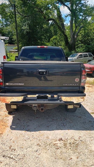 2004 Chevrolet Silverado 2500HD LT - Photo 10
