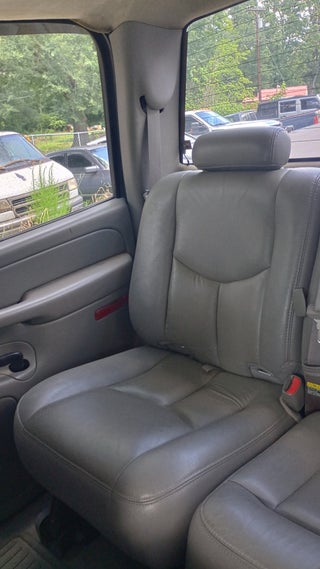 2004 Chevrolet Silverado 2500HD LT - Photo 26